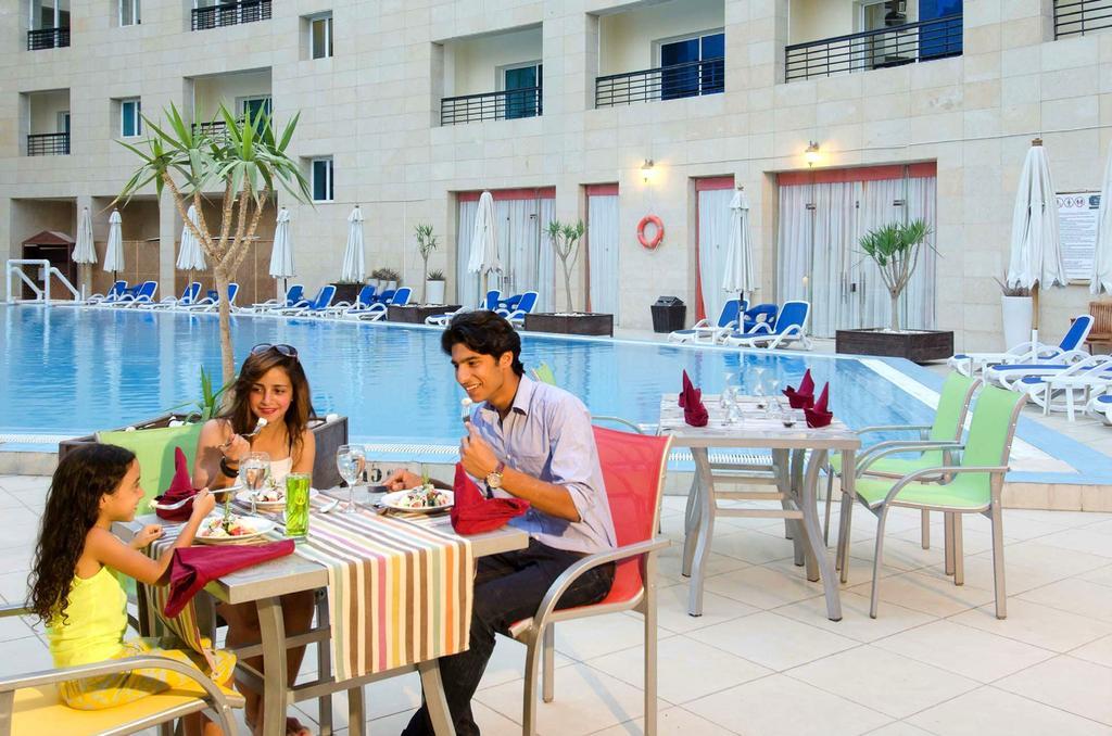 Swiss Inn Teda Hotel & Aqua Park Ain Sukhna Exterior photo